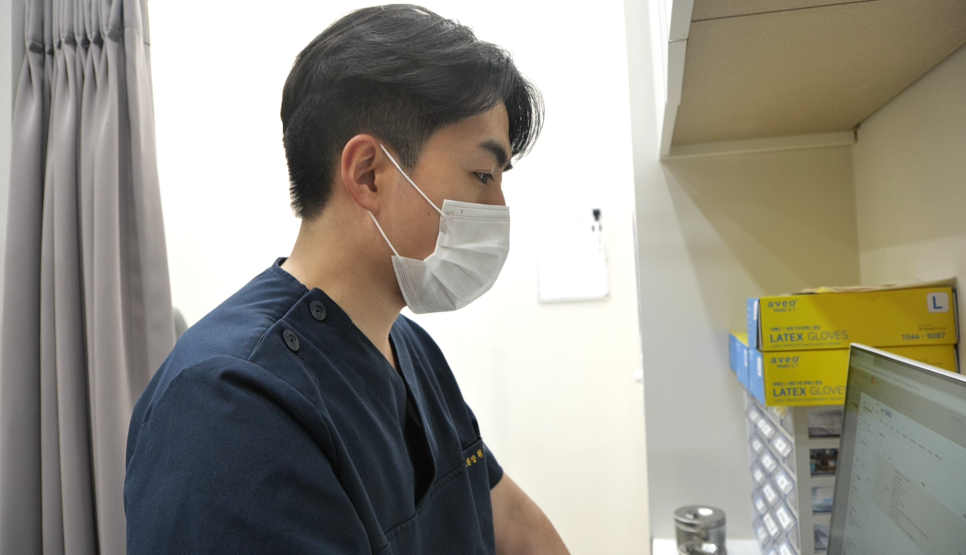 Melasma and Dark Spots Laser: Why Does It Keep Getting Darker? Causes Revealed image 7