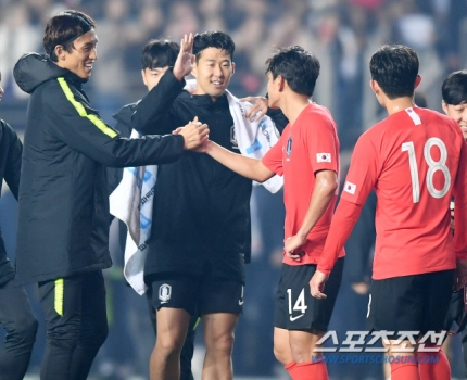 대한민국 vs 스리랑카 카타르 월드컵 2차예선 한국 8:0 대승리 관련 이미지 8