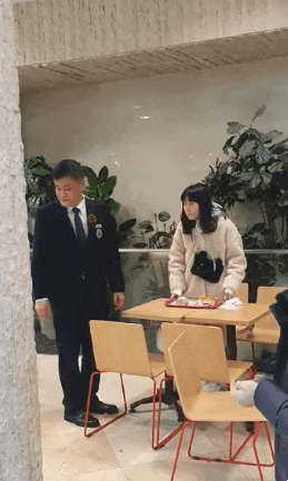 롯데리아 진상녀(영상) 결말 관련 이미지 3