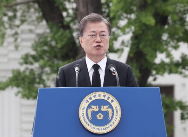 518 민주화 운동 40주년, 문재인 대통령 2년 연속 참석! 김필 관련 이미지 6