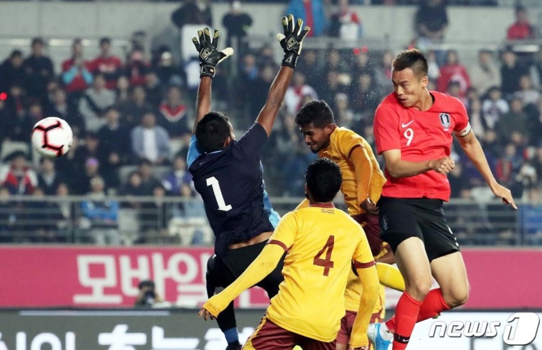 대한민국 vs 스리랑카 카타르 월드컵 2차예선 한국 8:0 대승리 관련 이미지 10