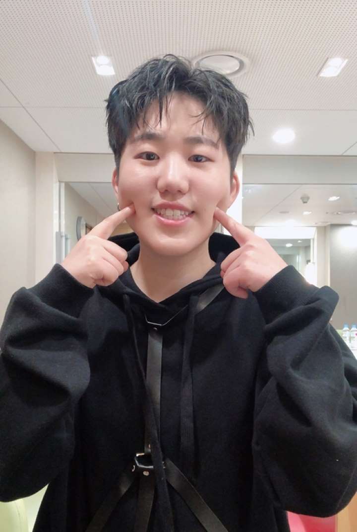 지옥에서 온 페미니스트 슬릭, 관련 이미지 2