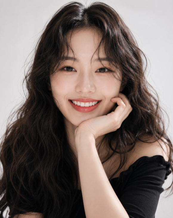 What to Consider When Choosing a Laminate Dentistry Clinic in Hwagok, Seoul image 8