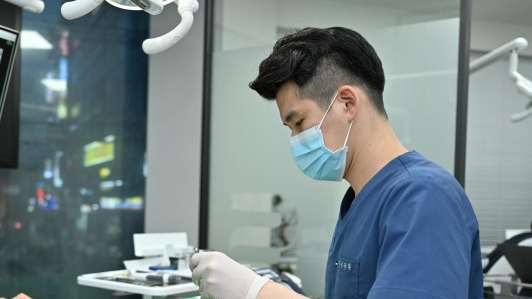 How Long Does Pain Last After Root Canal Treatment? What to Do When a Toothache Is Severe image 5