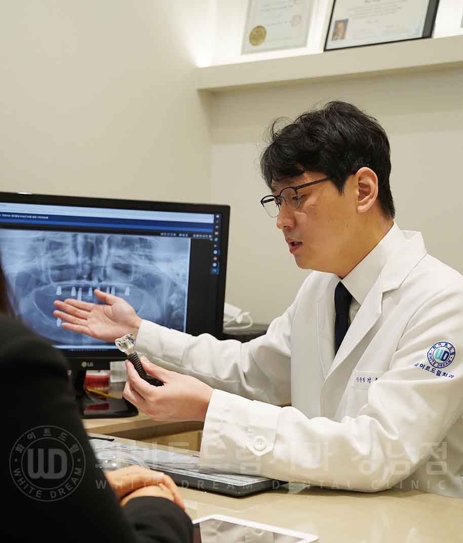 강남역 전악 임플란트 "치아가 흔들리고 빠져요!" 치주염 임플란트 치료 관련 이미지 10