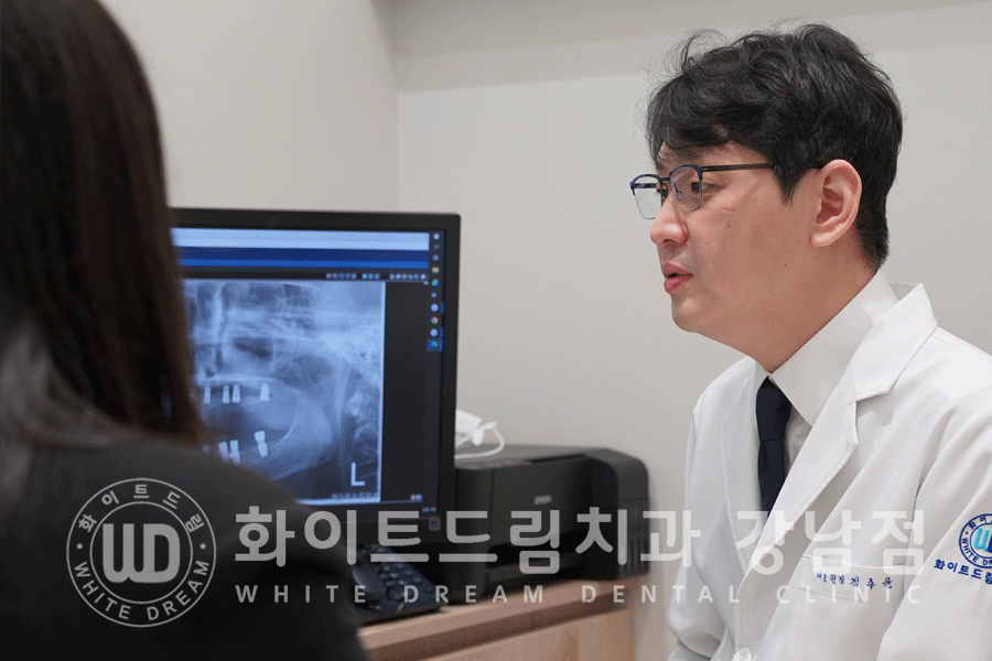 강남역 앞니라미네이트 "틀어진 토끼 앞니 빠르게 개선" 강남역 라미네이트 치과 관련 이미지 8