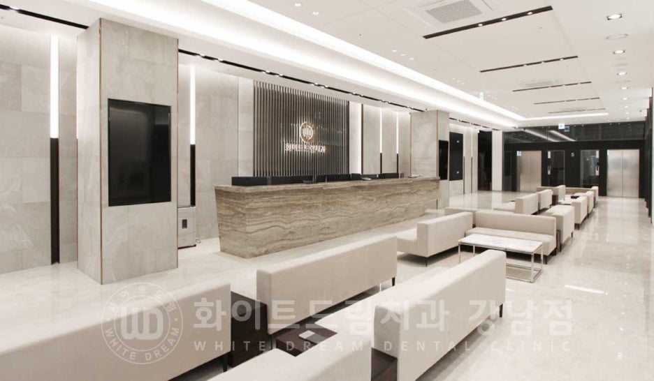 강남옹니라미네이트 "치아가 안으로 들어가서 할머니처럼 보여요" 경미 & 중증도 옹니 라미네이트 치료 관련 이미지 2