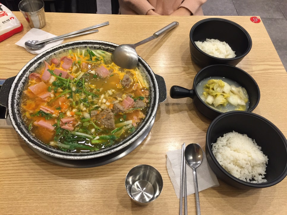 광화문과 종각 맛집 완백부대찌개(백김치가 맛있어요!) 관련 이미지 8