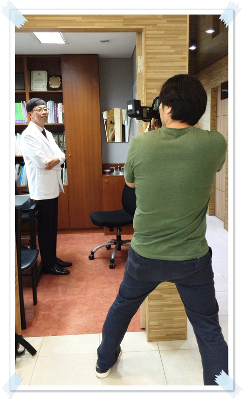 DNPS잡지 촬영, 차앤박피부과 20주년 기념 학술대회 관련 박원장님 인터뷰!! 관련 이미지 4