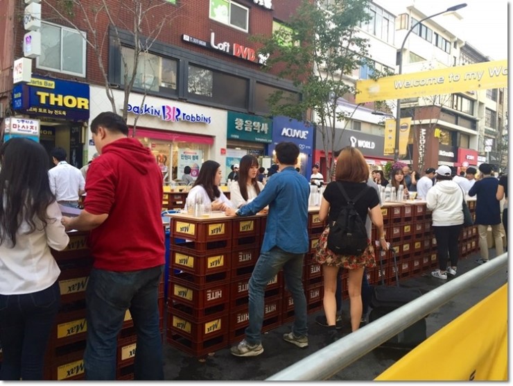 신촌맥주축제 : 옥토버페스트 2015....주말엔 신촌에서 다양한 축제즐기세요!! 관련 이미지 6