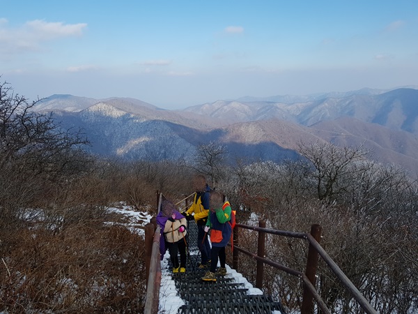 늦가을 오대산 산행, 올해 첫눈을 보고 힐링했어요!! 관련 이미지 33