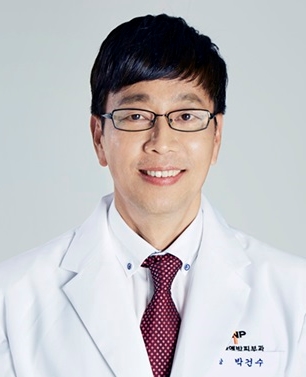 신촌차앤박피부과 8월 여름휴가 원장님 진료안내 관련 이미지 1