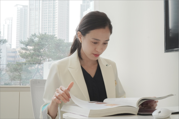 Omokgyo Station Dermatology [Department: Dermatology] Worried About Loss of Firmness and Enlarged Pores? image 6