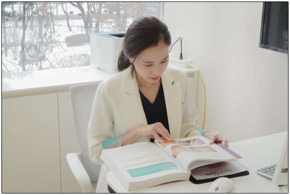 목동턱보톡스 변화를 위해선 OO를 꼭 봐야 합니다 관련 이미지 1