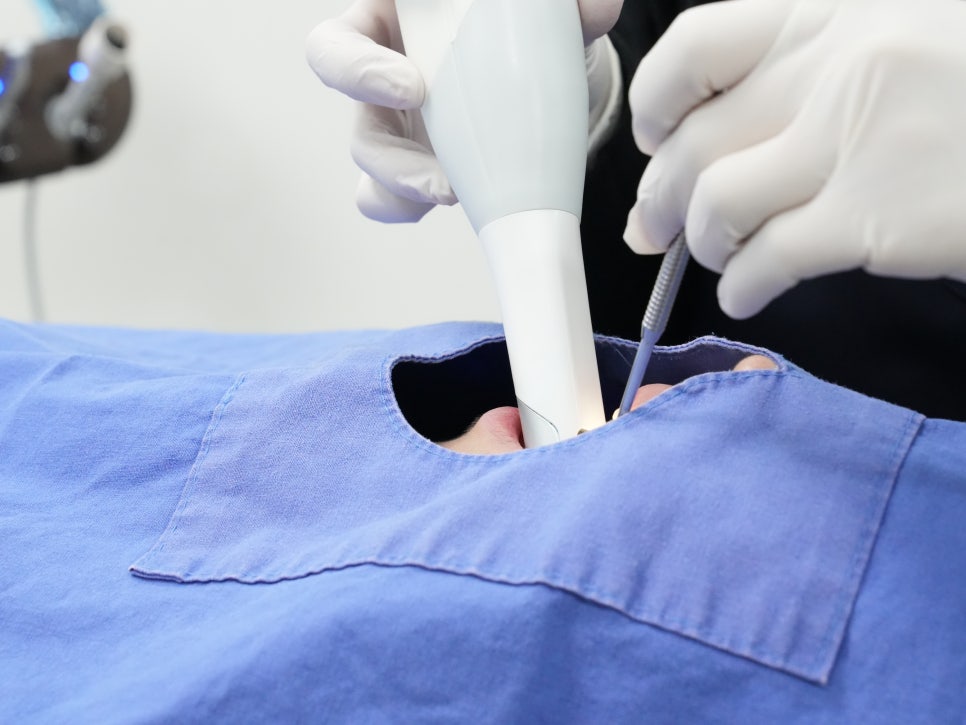 연세다감치과 대표원장이 알려주는 임플란트 수술 가이드 관련 이미지 5