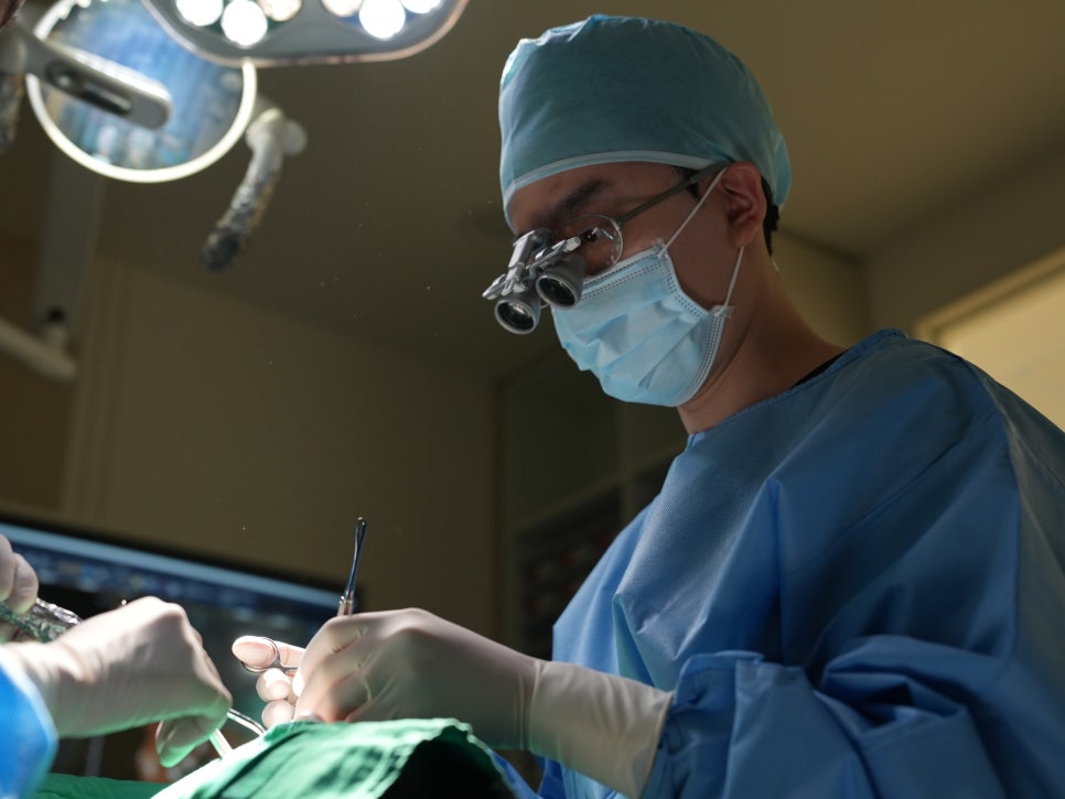 연세다감치과 대표원장이 알려주는 임플란트 수술 가이드 관련 이미지 6