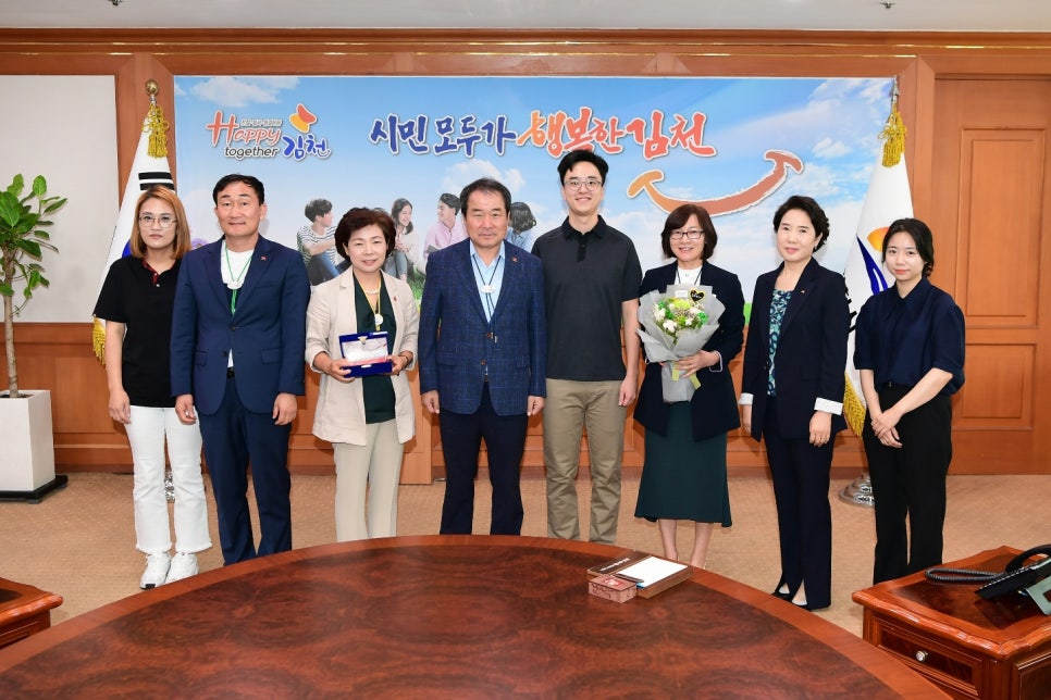 공중보건의사가 보건복지부장관상을 탔다는 사실, 믿어도 될까? 관련 이미지 16