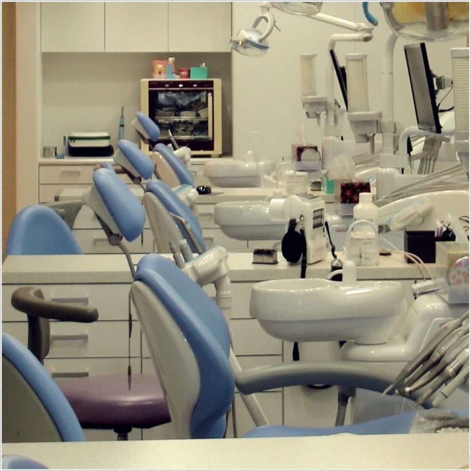 종각치과 임플란트 하나를 심더라도 신중하게 관련 이미지 35