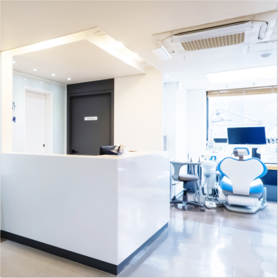 종로임플란트 아래 치아가 계속 위에 치아랑 닿는 거 같더니 위에 앞니가 깨졌어요 관련 이미지 13