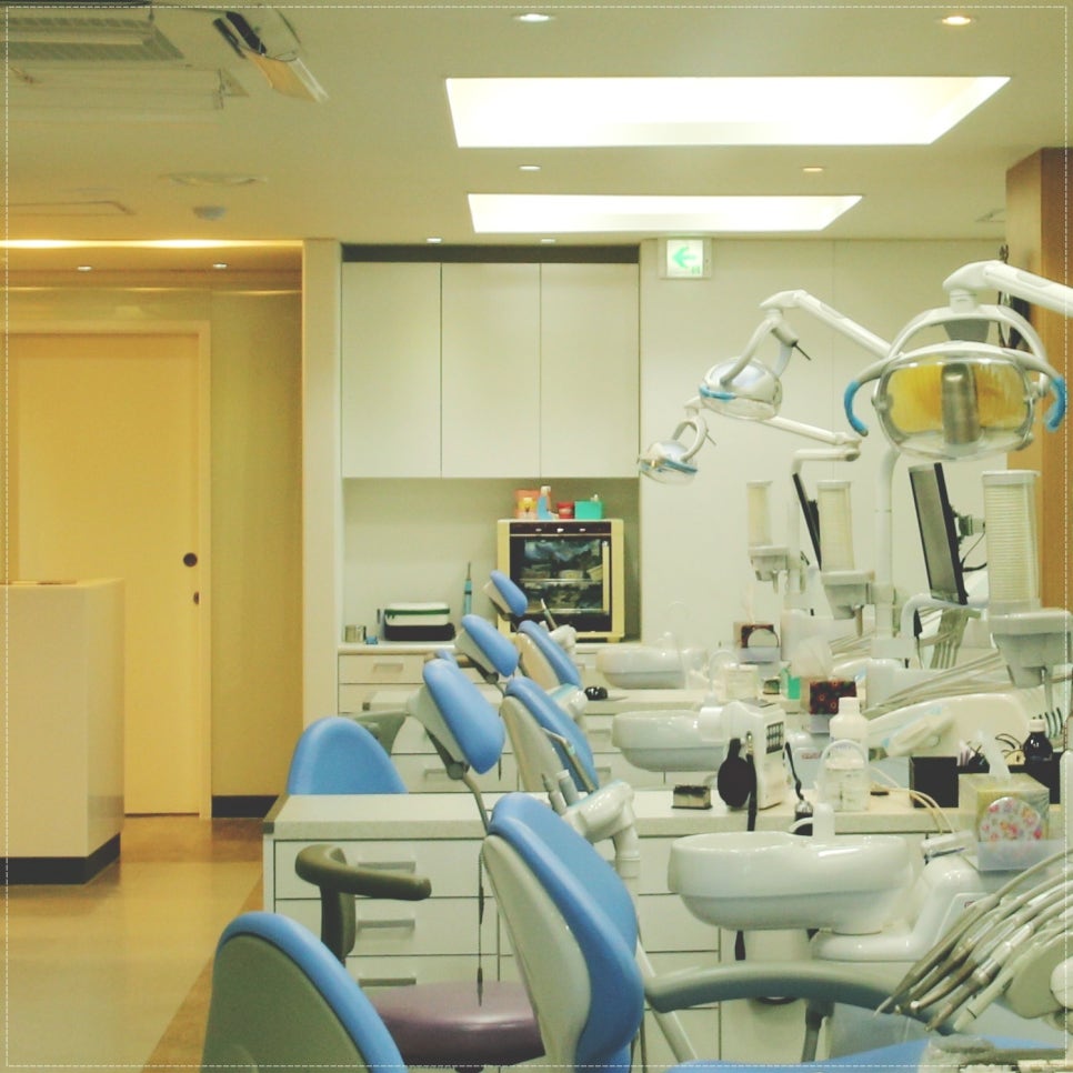 오래 체류한다면 외국인임플란트 치과에서 치료를 관련 이미지 16