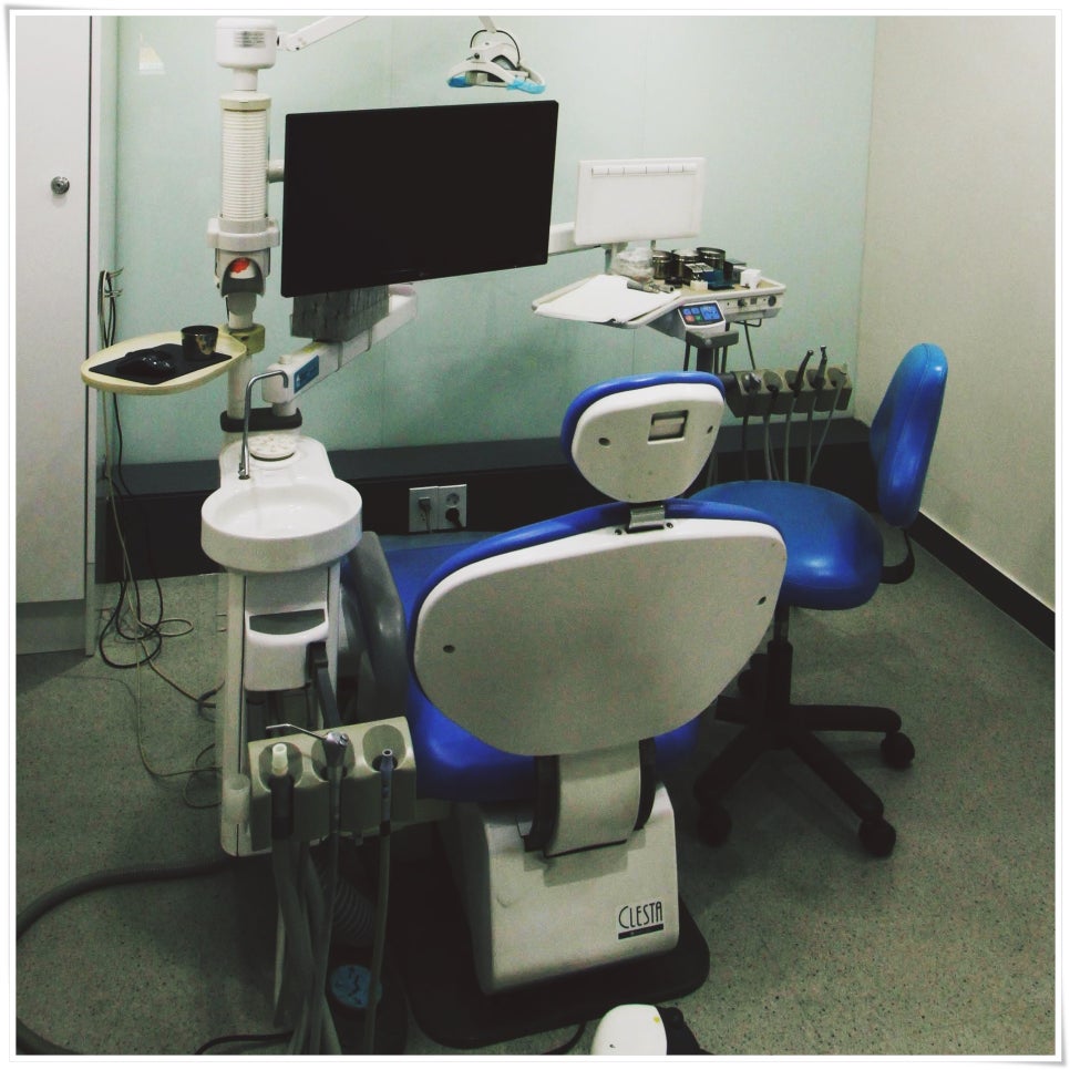 외국인치과 충치, 신경치료 고민하고 계신가요? 관련 이미지 18