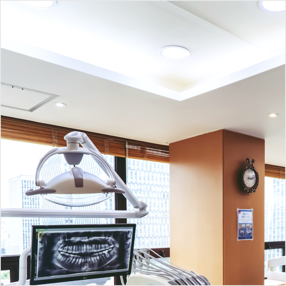 종로치과 임플란트 후 양치질은 더욱 꼼꼼하게 관련 이미지 36