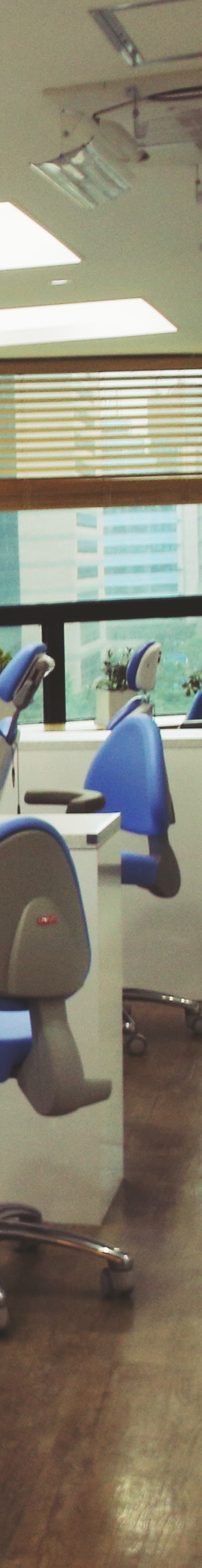 종로치과 자연스러운 미소 이제는 걱정없어요 관련 이미지 16