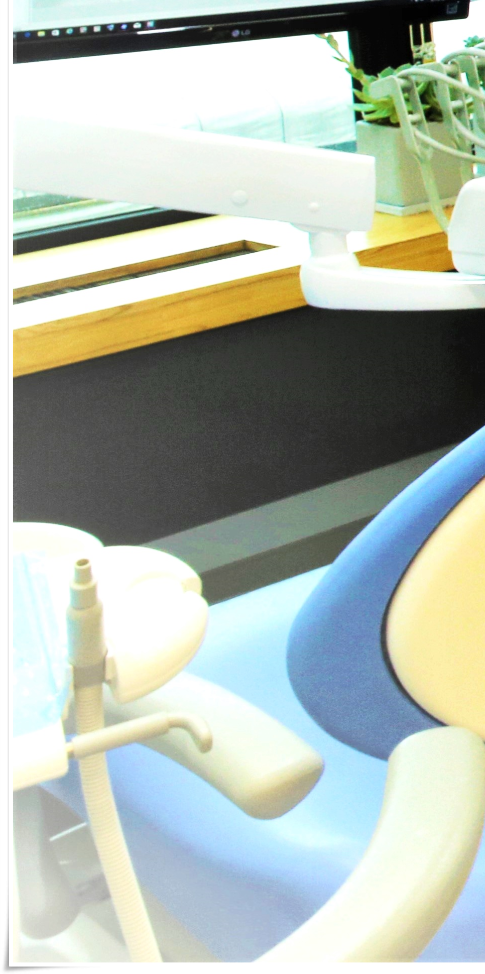 을지로입구역치과 이가 빠진 자리를 해결하려면? 관련 이미지 25