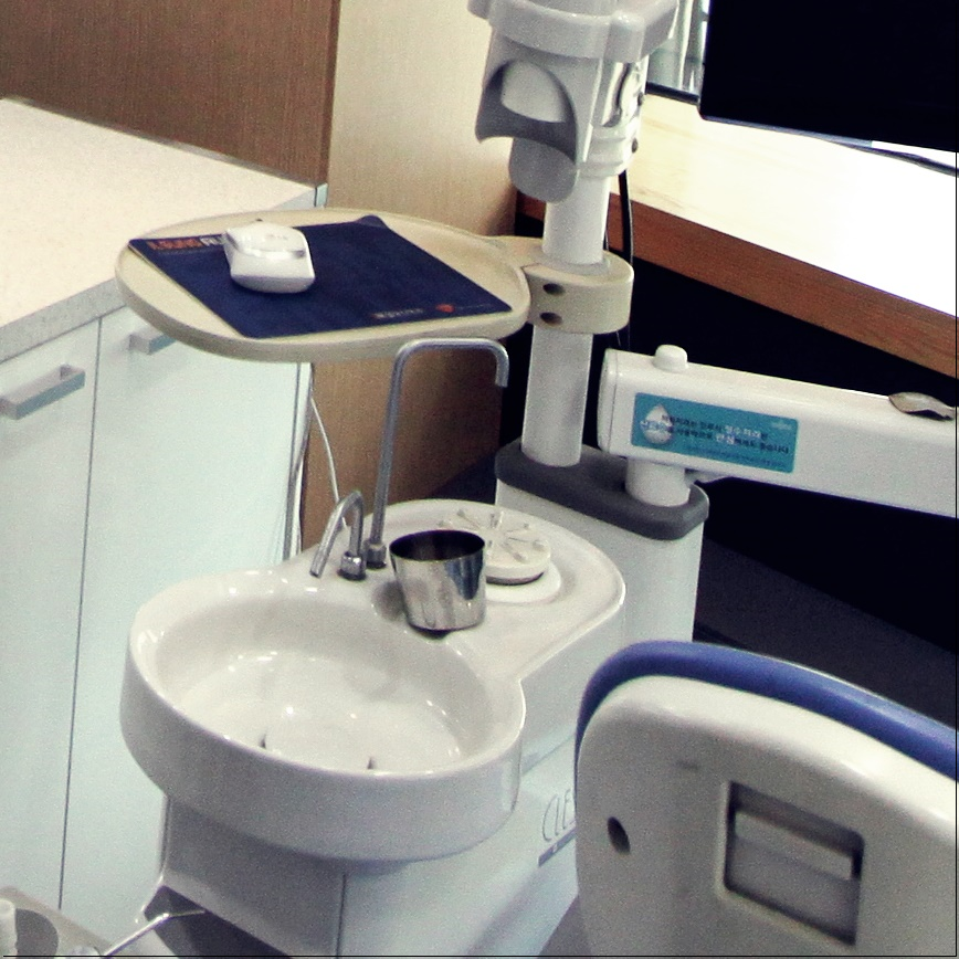 명동치과 친절하며 정성스러운 진료로 관련 이미지 28