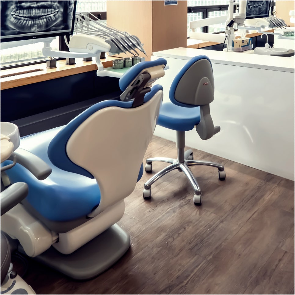 종각치과 임플란트 하나를 심더라도 신중하게 관련 이미지 13