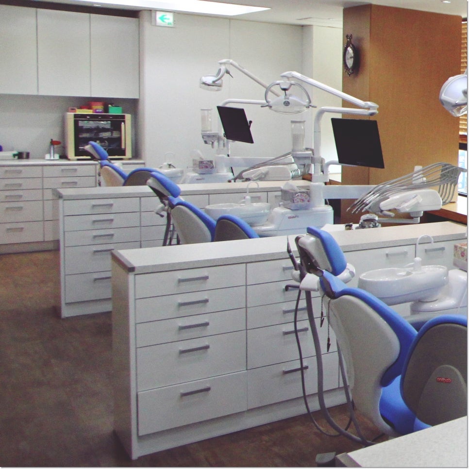 종로구치과 정밀한 분석을 통해 정확한 식립 임플란트 관련 이미지 28