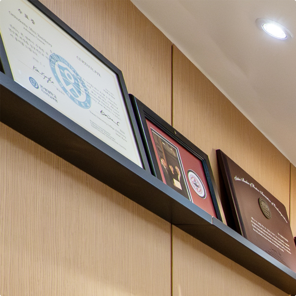 종로치과 한번 식립한 임플란트 오래 오래 관련 이미지 27