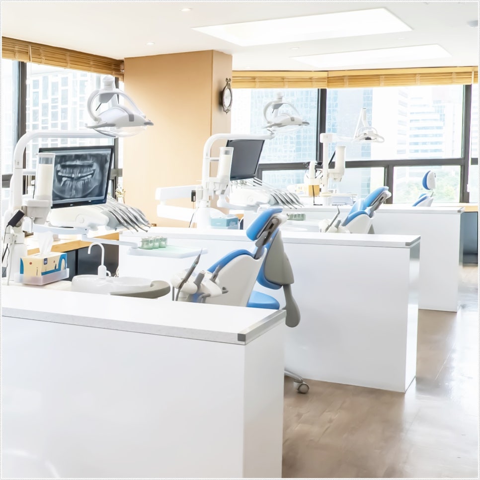 명동치과에서 치아식립 받아 건강을 챙겨요 관련 이미지 22