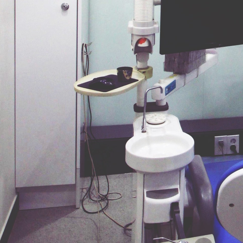 명동치과 잘 씹지 못하고 삼켜 힘드실 땐? 관련 이미지 12