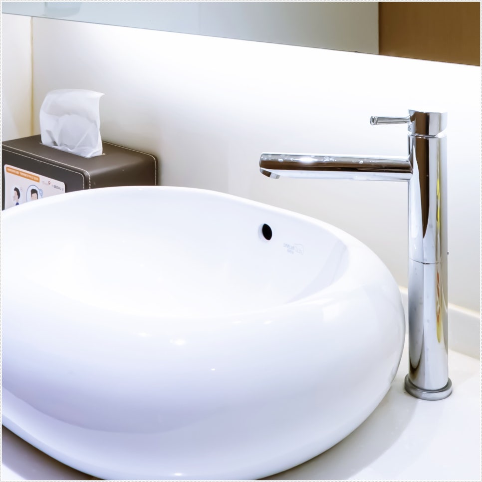 명동치과에서 치아식립 받아 건강을 챙겨요 관련 이미지 15