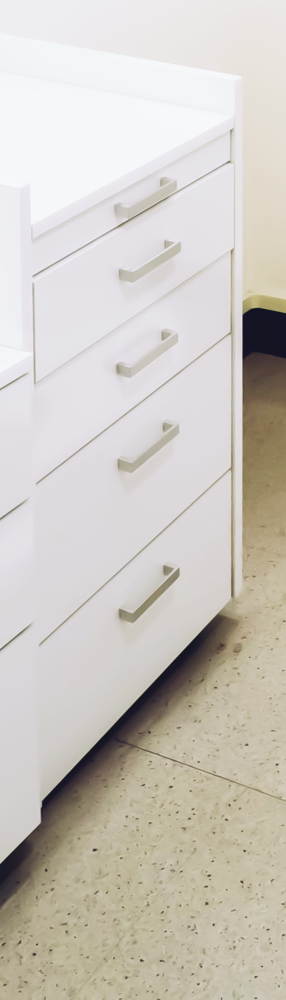 종각역 치과 점심시간에도 편하게 진료 보세요 관련 이미지 52