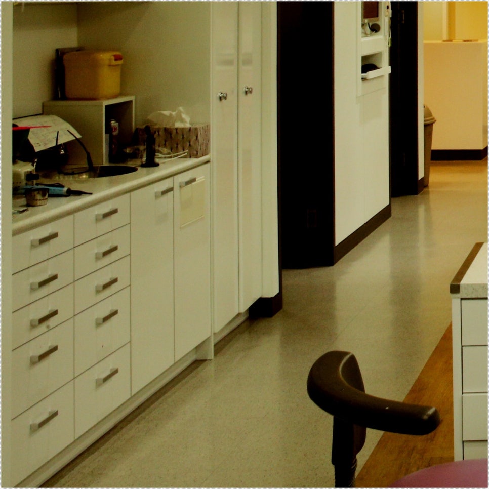 종각치과 임플란트 하나를 심더라도 신중하게 관련 이미지 17