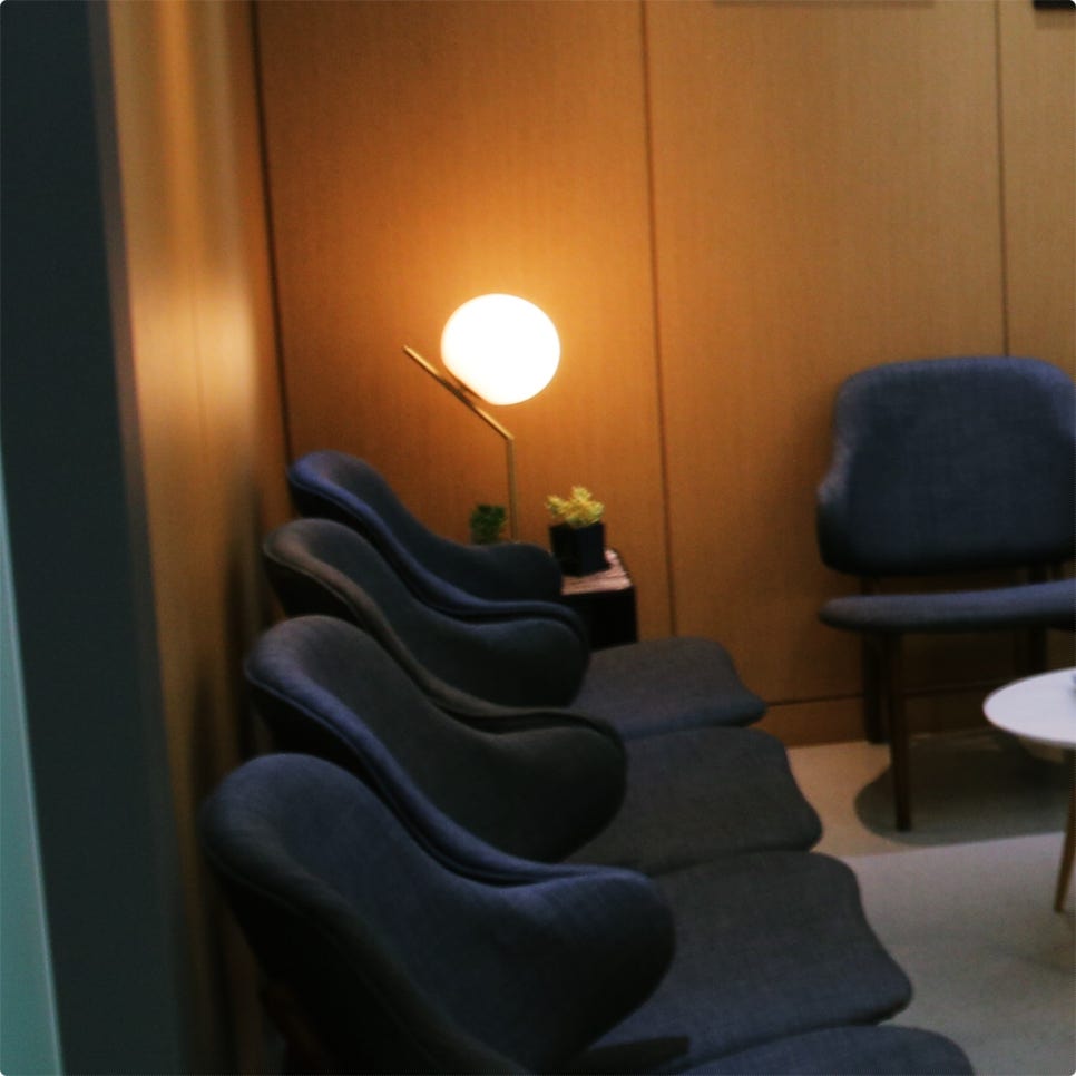 직장인도 종로야간진료치과에서 임플란트 식립 받을 수 있어요. 관련 이미지 18