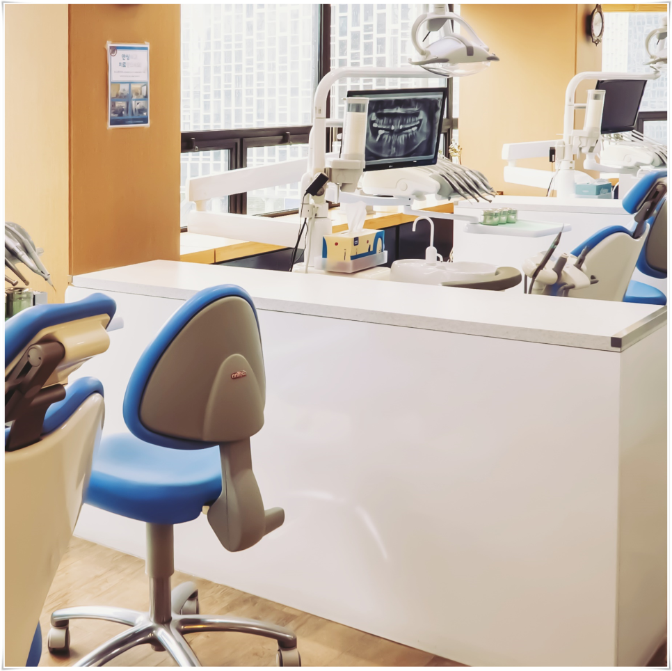 을지로입구역치과 오래 사용 가능한 임플란트 관련 이미지 31
