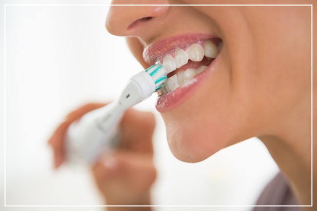 새하얀 치아를 만드는 치아관리 방법 관련 이미지 2