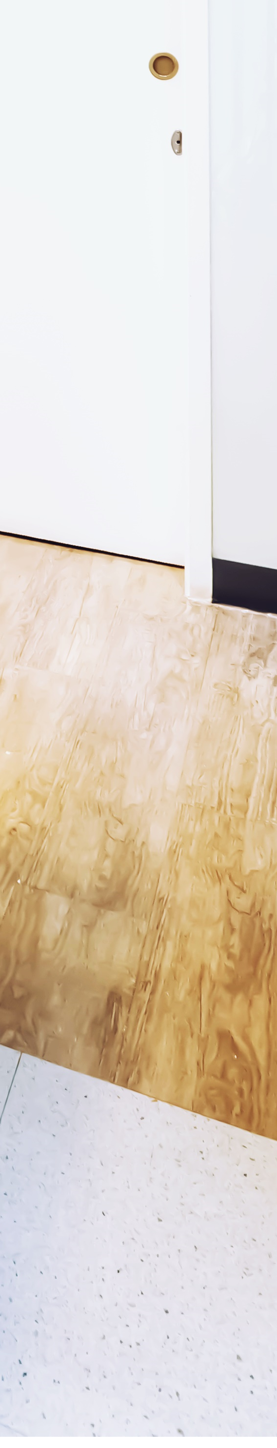 종로치과 올바른 자리에 식립을 합니다. 관련 이미지 44