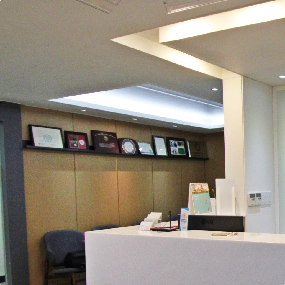 광화문역치과 치아가 상실된 후에는..? 관련 이미지 16