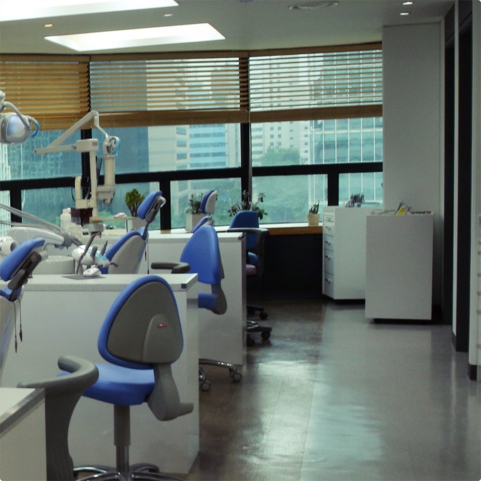 종각역치과 임플란트 정밀 확인 후 식립 합니다. 관련 이미지 14