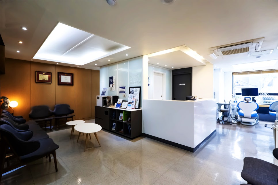 종각역치과 임플란트 한 후에 관리가 필요한 이유 관련 이미지 3