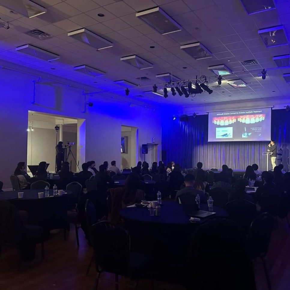 미국 뉴욕에서 강의하신 강남레옹치과 박영민 원장님 (최소침습 앞니치료 / 뉴티스) 관련 이미지 2