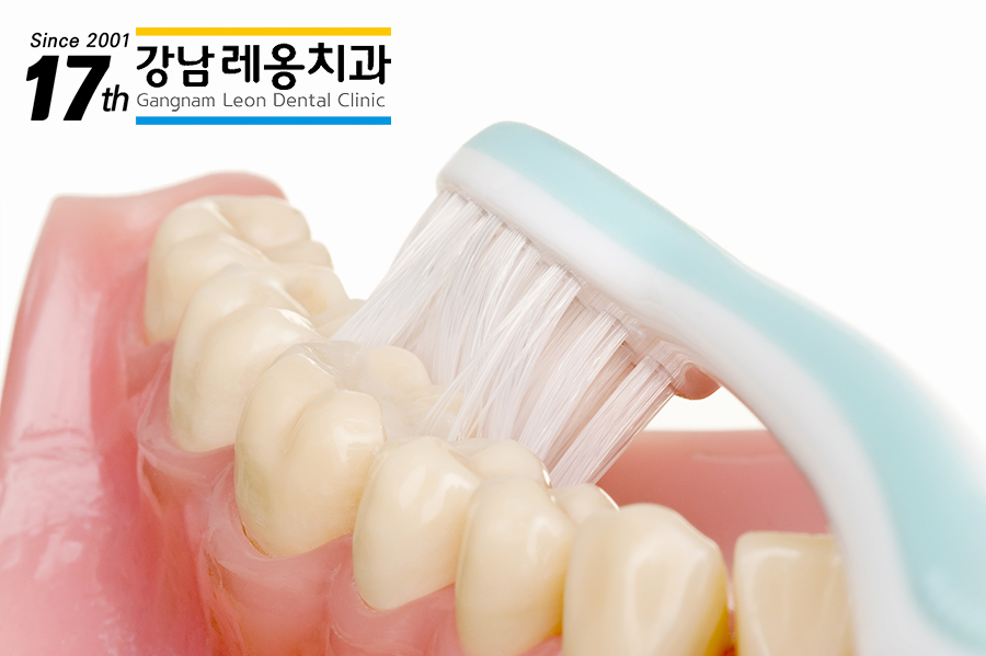 올바른 잇솔질이 왜 중요한지 예방중심 강남역치과의 설명 관련 이미지 7