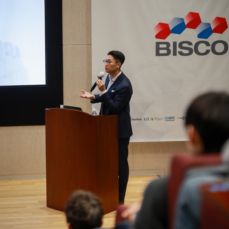 Aesthetic Dentistry A to Z, 박영민 원장님의 앞니치료 세미나 스케치🎤 관련 이미지 6