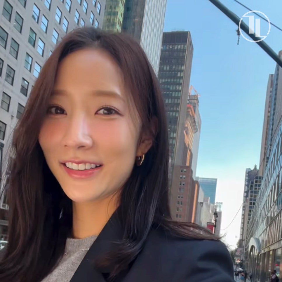 The Story of CEO Lee Jung-min’s Newtis Smile, with Her Stylish Look and Beautiful Smile! image 3