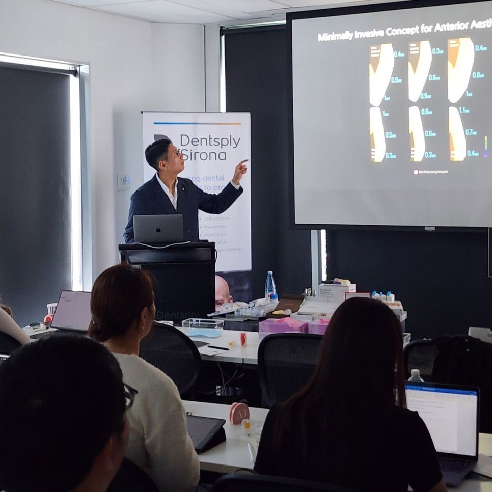 박영민 원장님의 최소침습 앞니치료 세미나 스케치 in Australia🙌 관련 이미지 6