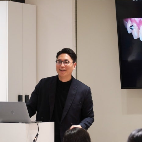 강남레옹치과 박영민 원장님 (최소침습 앞니치료 / Q-ray) 관련 이미지 3